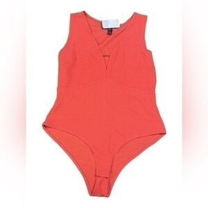 🍑🧡 NWT-Orange Forever 21 One peice top with gold accent piece🧡🍑